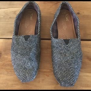 Tweed TOMS